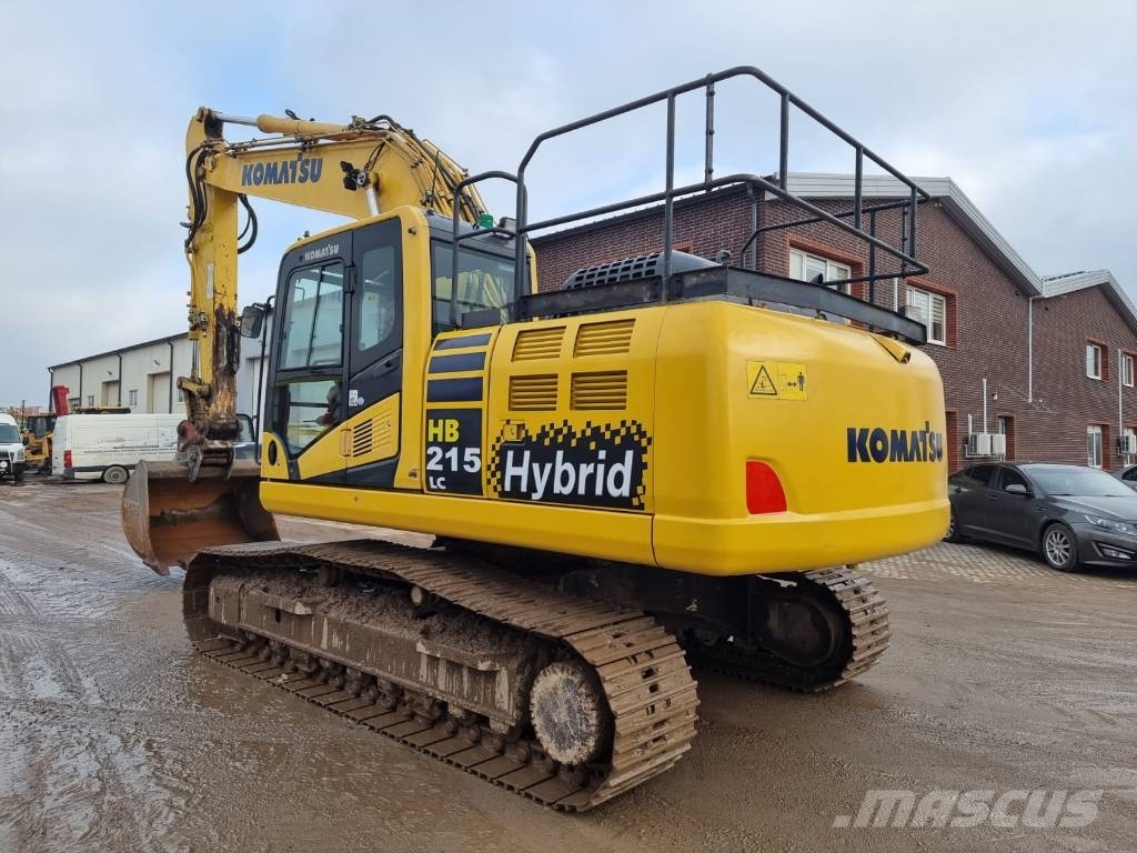 Komatsu HB 215 LC-2 Hybrid حفارات زحافة