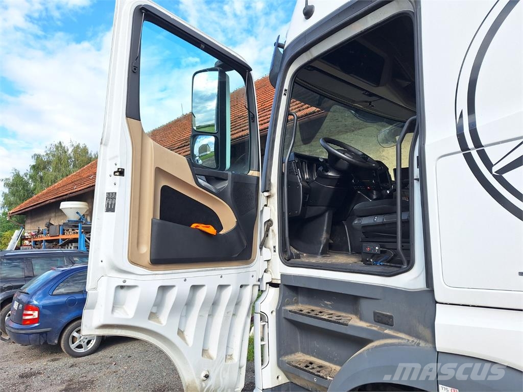 Mercedes-Benz ACTROS 1845 Sattelzugmaschinen