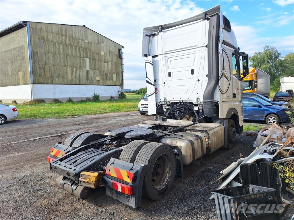 Mercedes-Benz ACTROS 1845 Sattelzugmaschinen