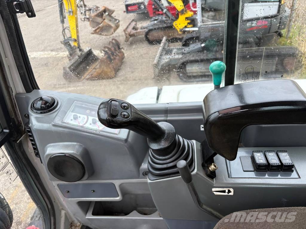 Takeuchi TB 235 POWERTILT!! 2 Bakken Mini ekskavatori < 7 t