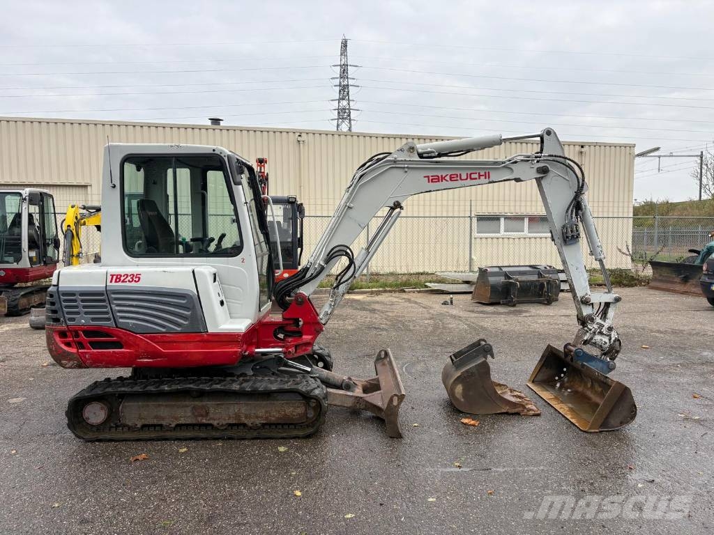 Takeuchi TB 235 POWERTILT!! 2 Bakken Mini ekskavatori < 7 t