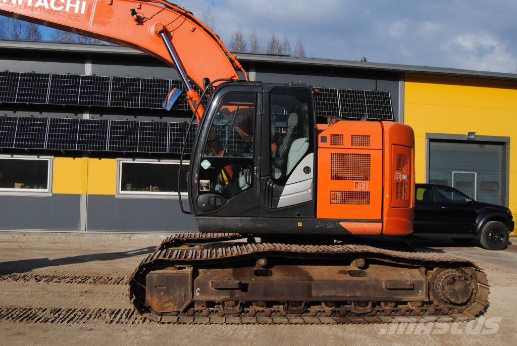 Hitachi ZX 225 US LC-6 履带挖掘机