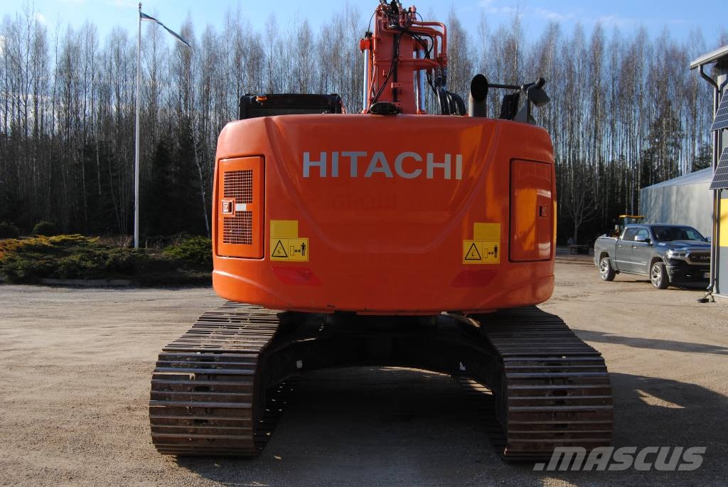 Hitachi ZX 225 US LC-6 履带挖掘机