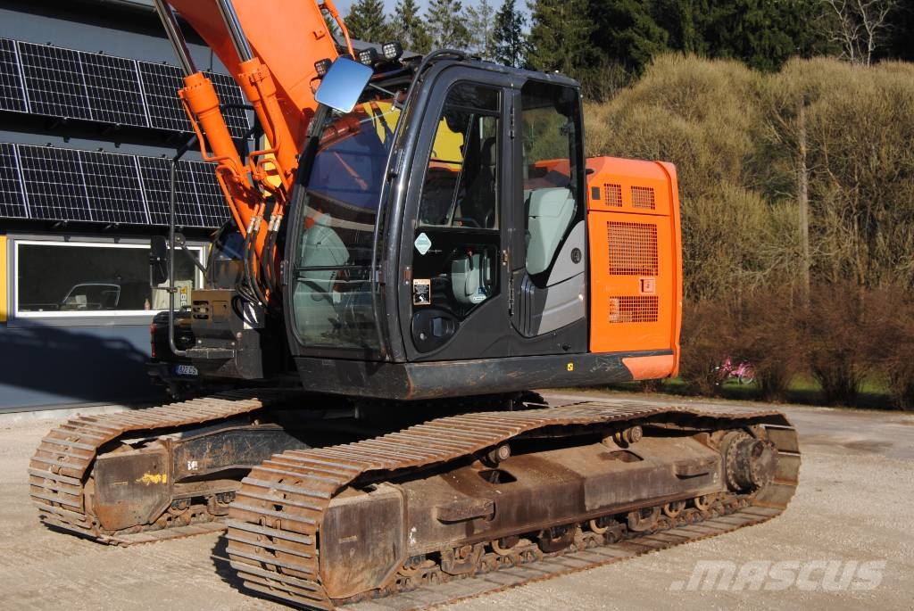Hitachi ZX 225 US LC-6 履带挖掘机