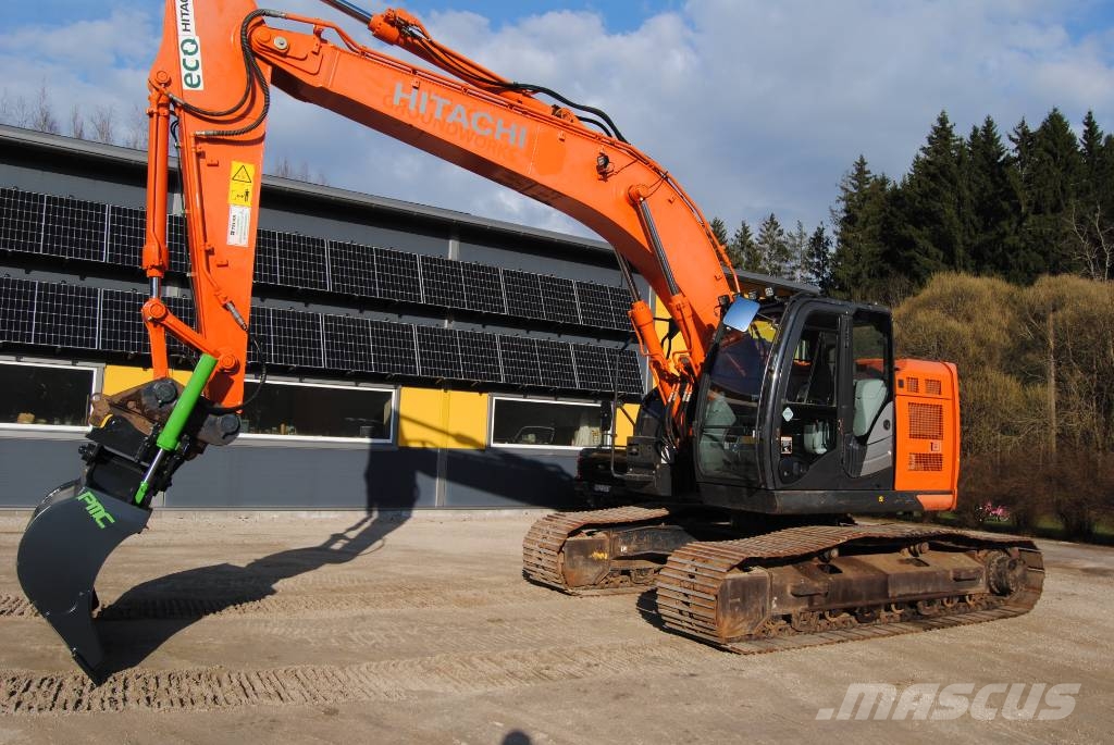 Hitachi ZX 225 US LC-6 履带挖掘机