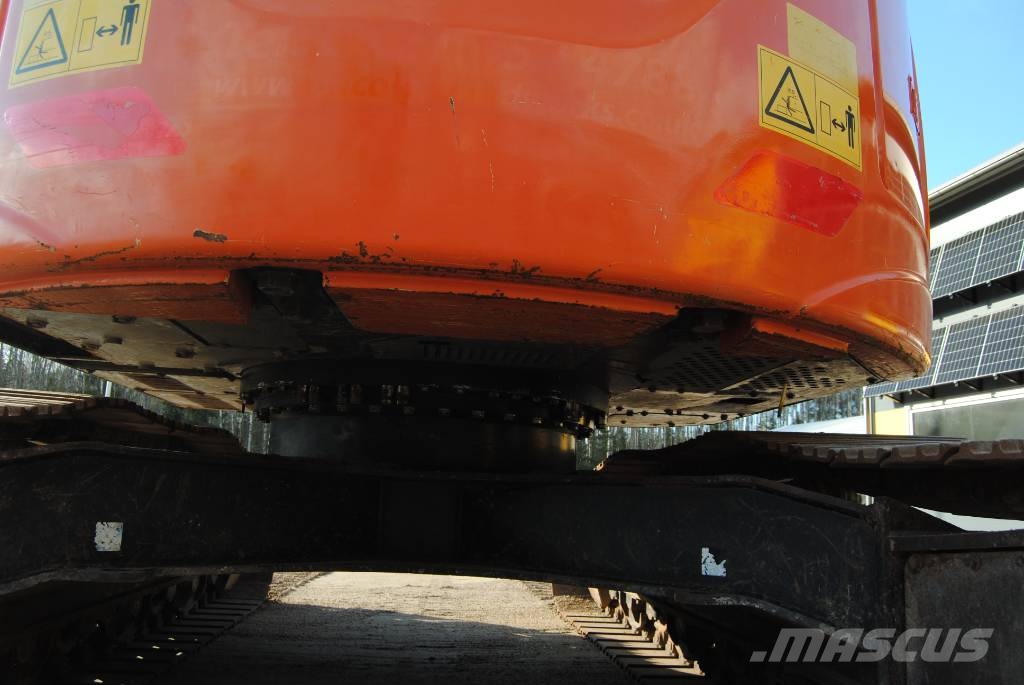 Hitachi ZX 225 US LC-6 履带挖掘机
