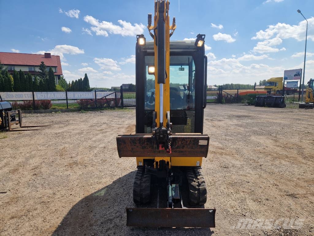 JCB 15 C-1 2019r  popokazowa  240mtg Mini ekskavatörler, 7 tona dek