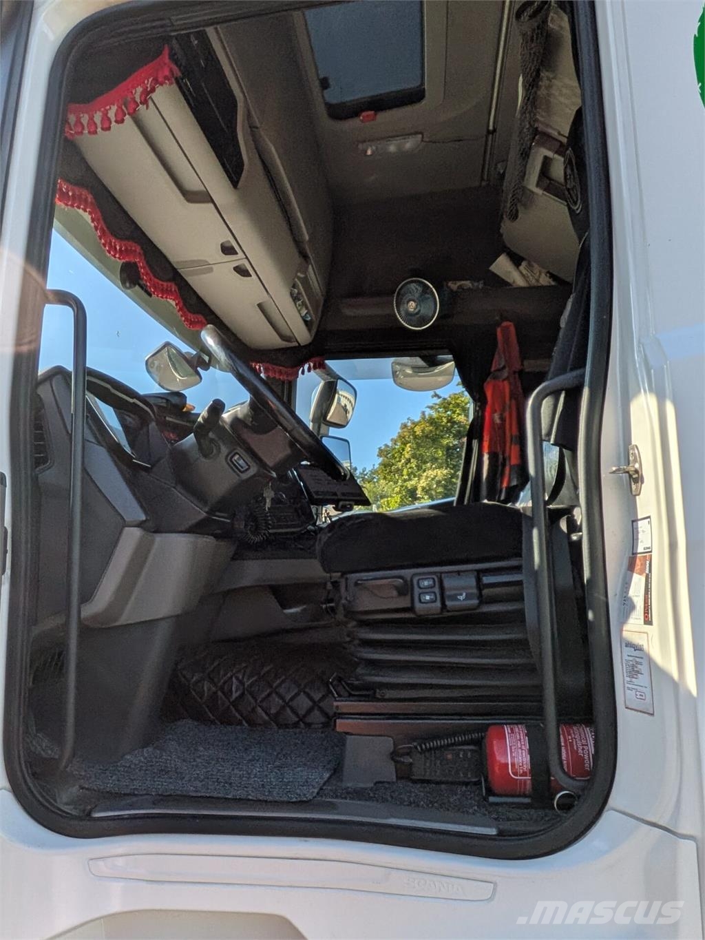Scania R500 탑차 트럭