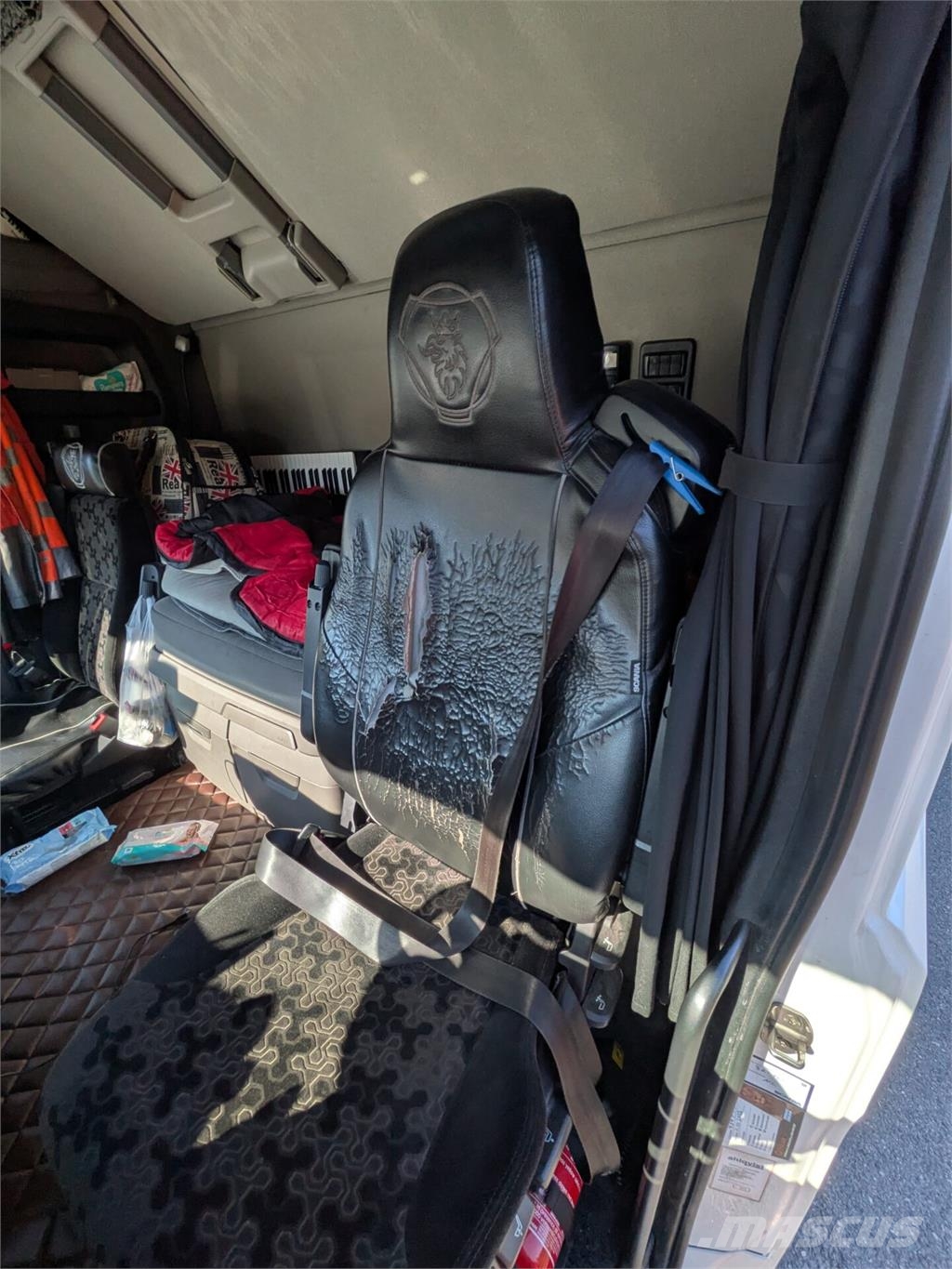 Scania R500 탑차 트럭
