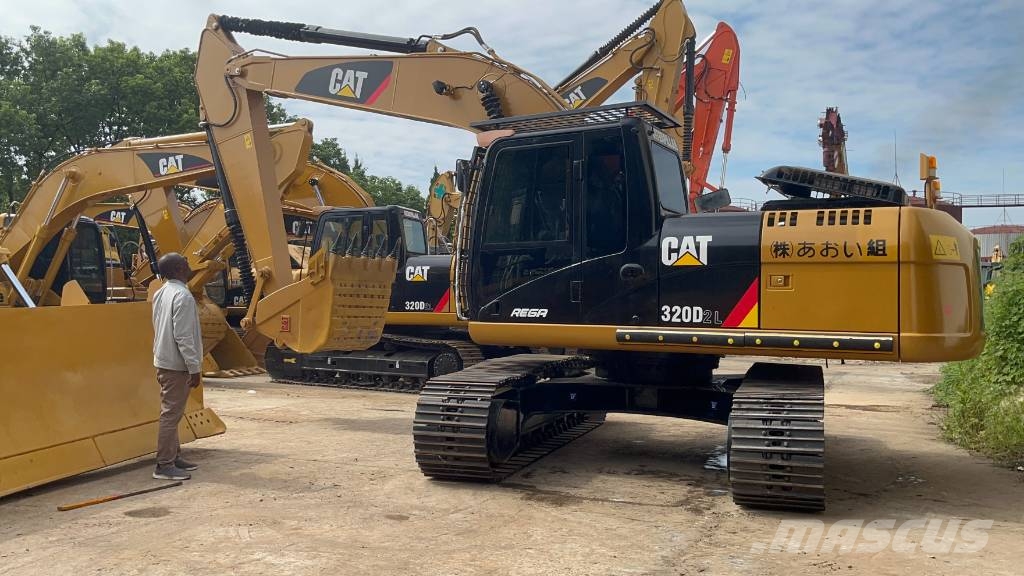 CAT 320 D L Excavatoare pe șenile