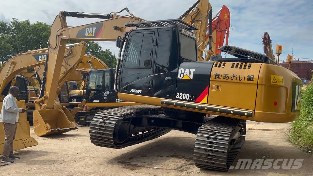 CAT 320 D L Excavatoare pe șenile