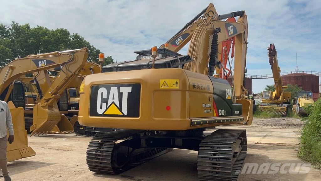 CAT 320 D L Excavatoare pe șenile