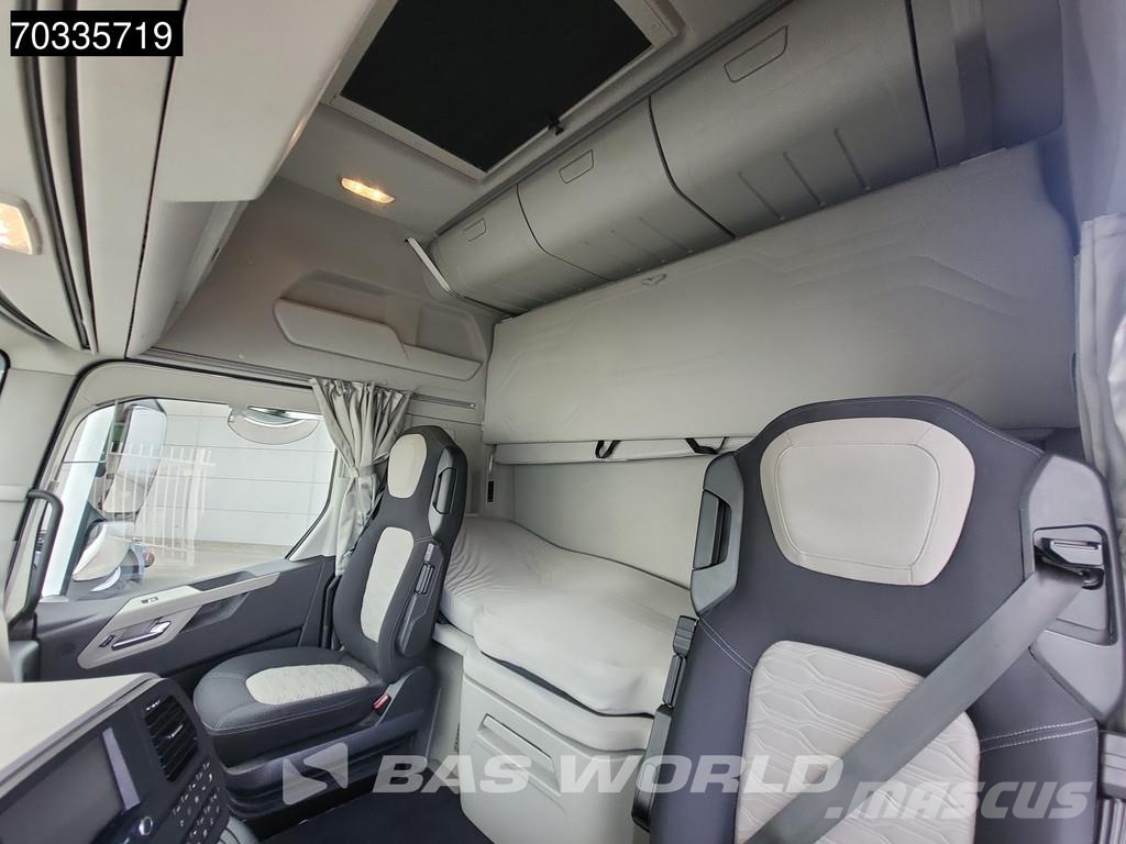 Ford F-Max 500 4X2 2x Tanks Navi PTO ACC Vlačilci