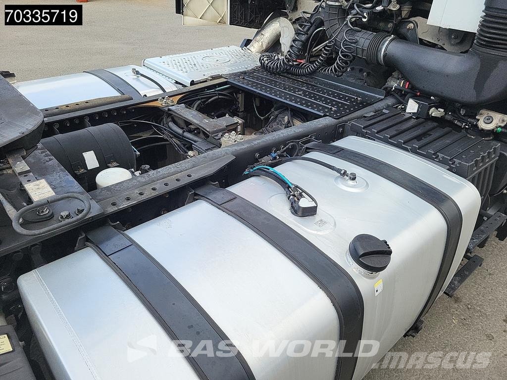 Ford F-Max 500 4X2 2x Tanks Navi PTO ACC Vlačilci