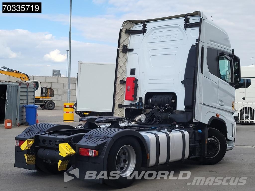 Ford F-Max 500 4X2 2x Tanks Navi PTO ACC Vlačilci