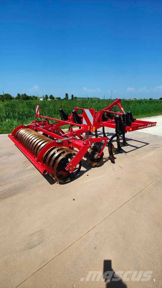 Horsch Terrano 3 FX Kultivaattorit