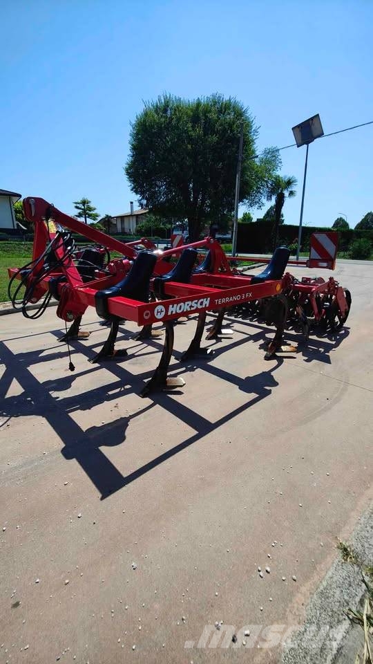 Horsch Terrano 3 FX Kultivaattorit