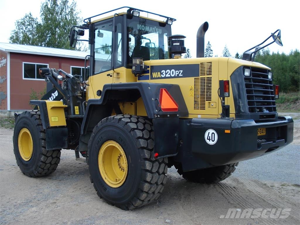 Komatsu WA320 PZ-6 Rataslaadurid