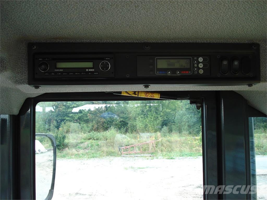 Komatsu WA320 PZ-6 Rataslaadurid