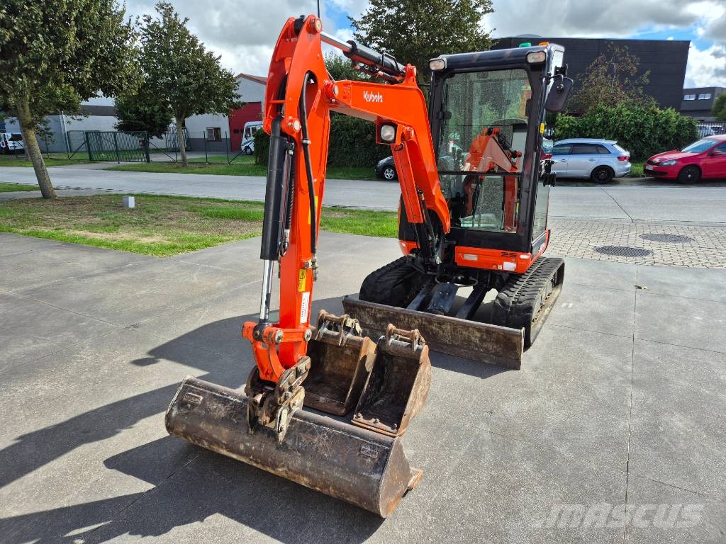 Kubota U 27-4 Mini excavators < 7t (Mini diggers)