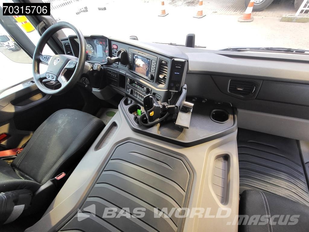Scania P500 P 6X2 2500kg Ladebordwand Lift+steering axle ケーブルリフト着脱式トラック