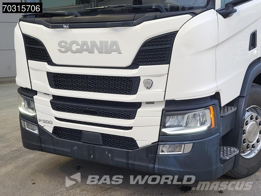 Scania P500 P 6X2 2500kg Ladebordwand Lift+steering axle Cable lift demountable trucks