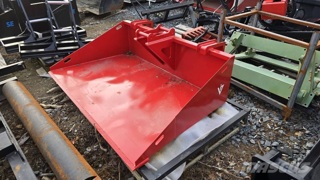 UTFÖRSÄLJNING VAARAS Redskapsbärare Minigrävare < 7t