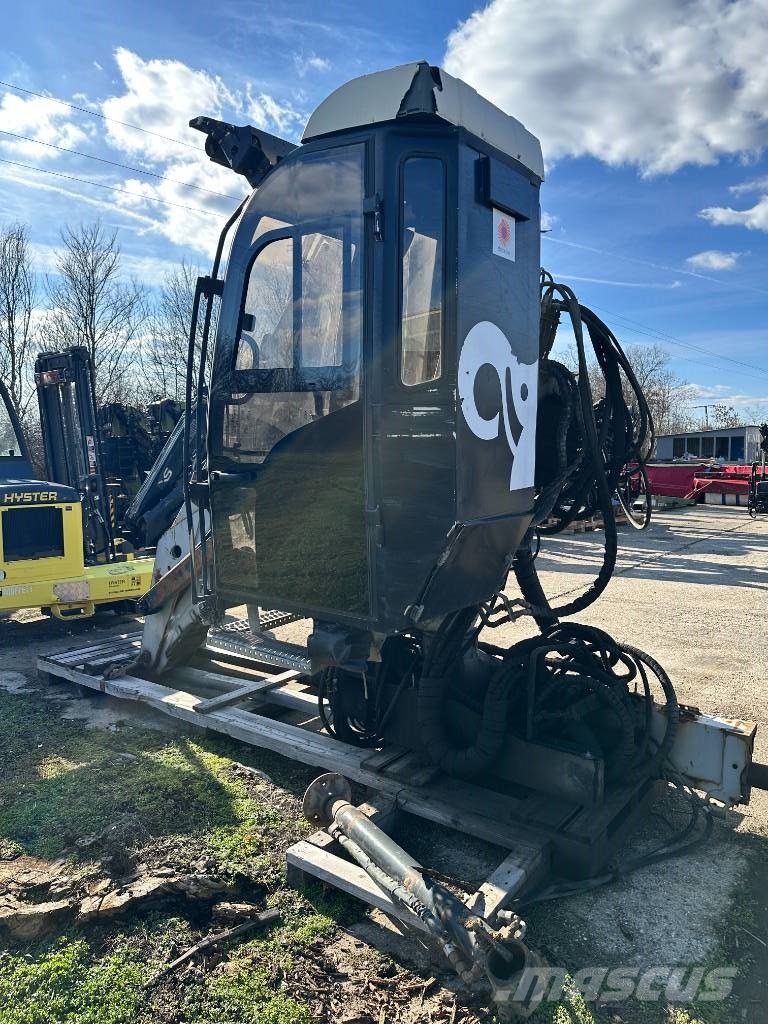 Loglift 140ZT 95 Grue forestière