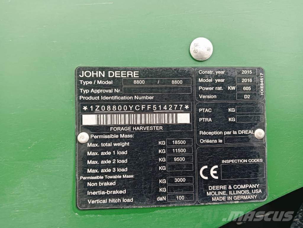John Deere 8800 Forage harvesters