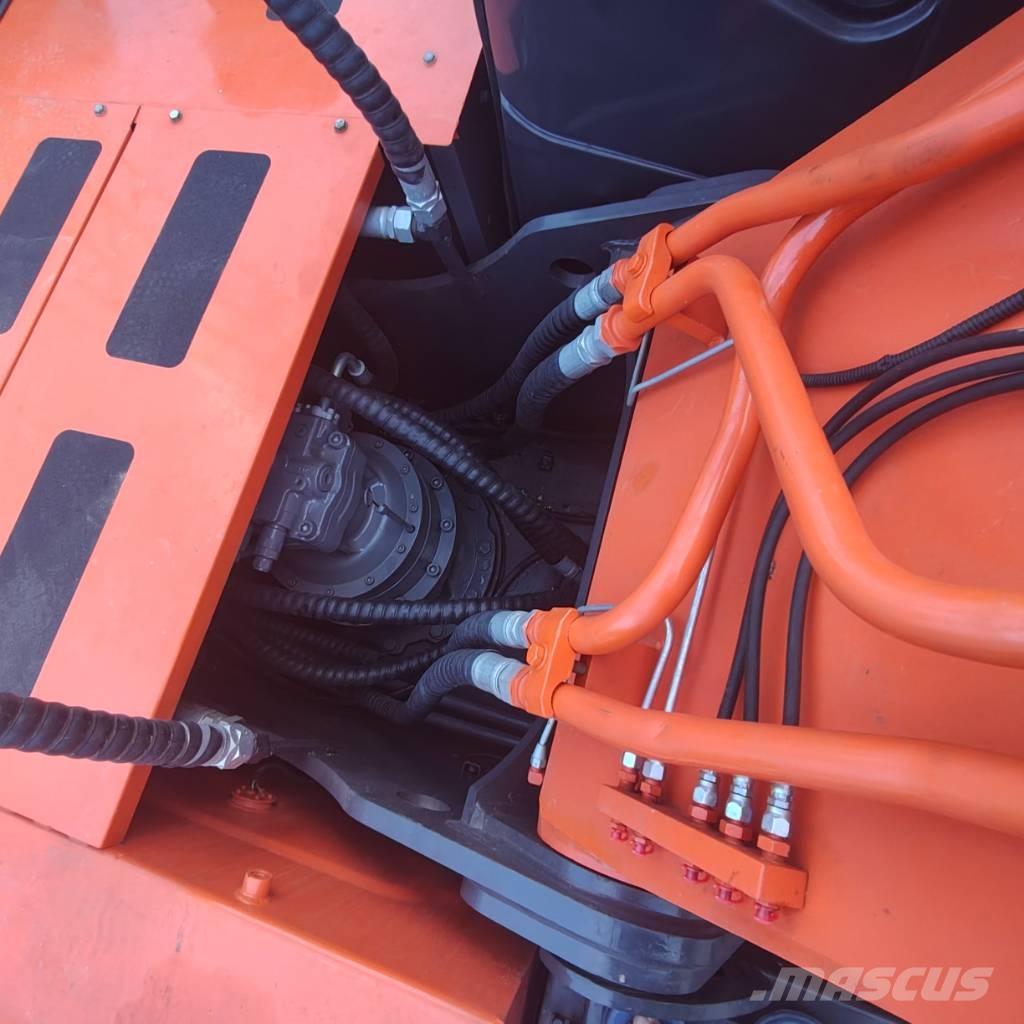 Hitachi 350LC حفارات زحافة