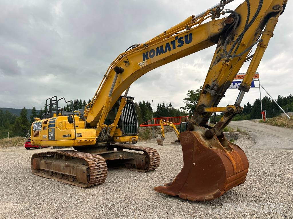 Komatsu HB 365 LC-3 Hybrid Bandgrävare