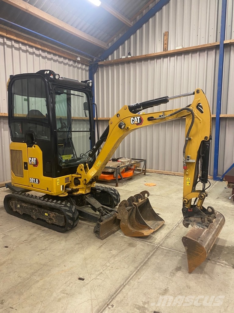 CAT 301.8 Miniescavatori