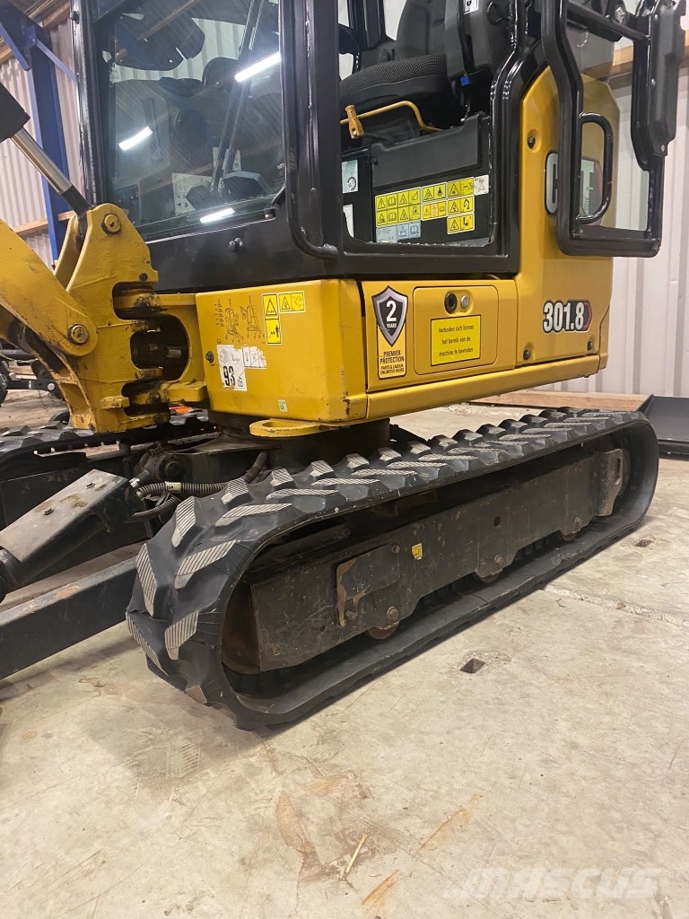 CAT 301.8 Miniescavatori