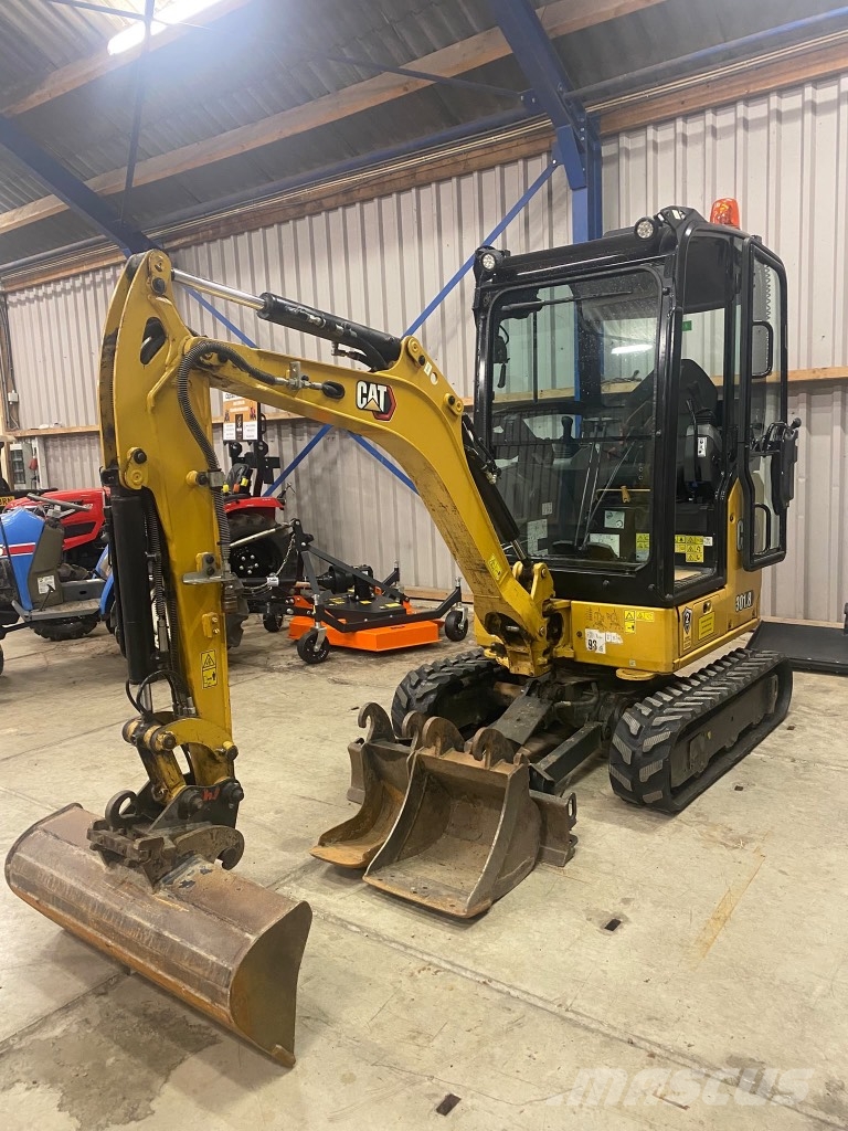 CAT 301.8 Miniescavatori