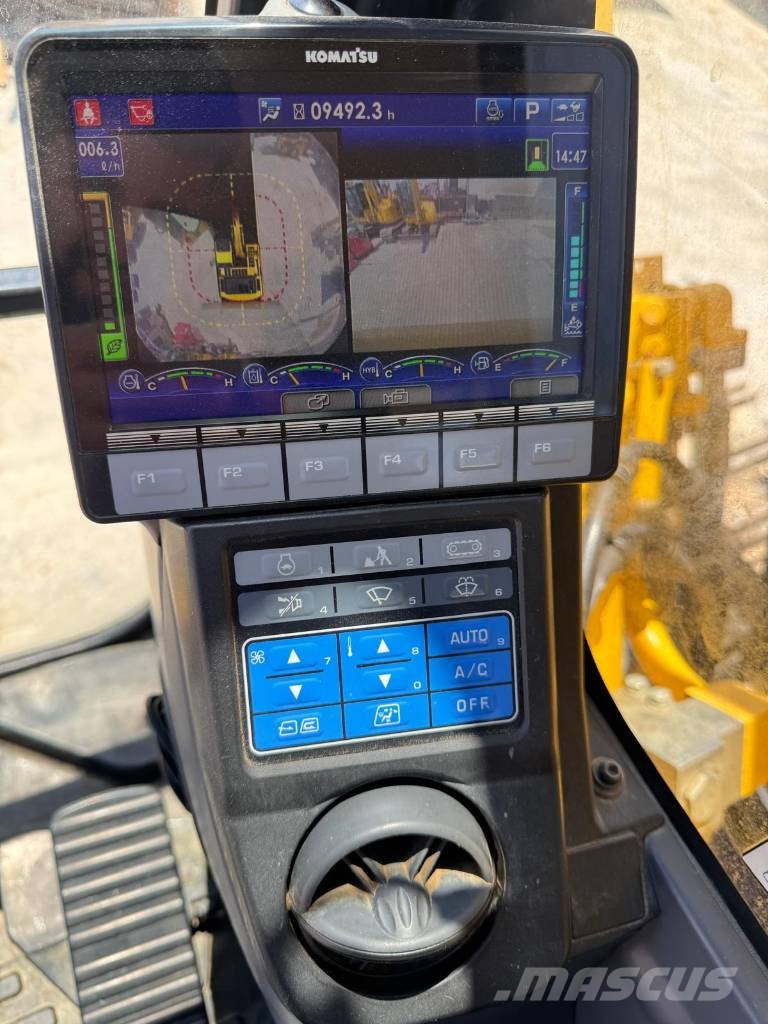 Komatsu HB365LC-3E0 HYBRID Excavadoras de cadenas