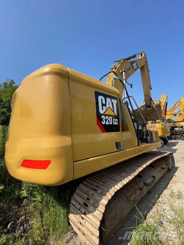 CAT 320 GC 履带挖掘机