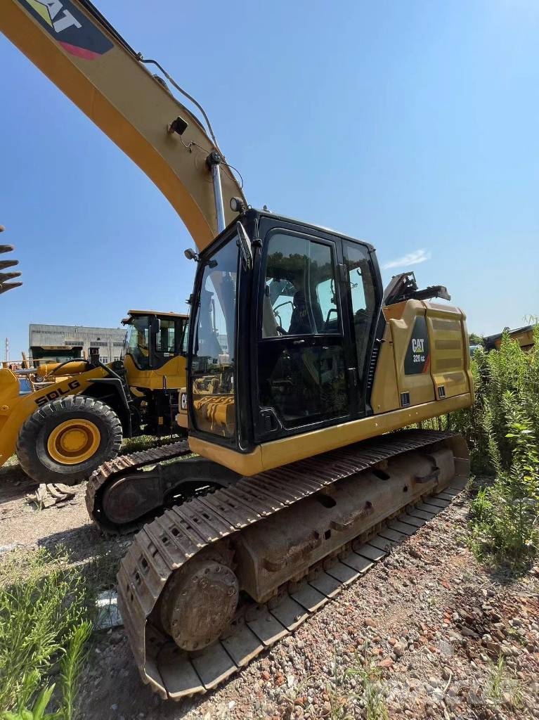 CAT 320 GC 履带挖掘机