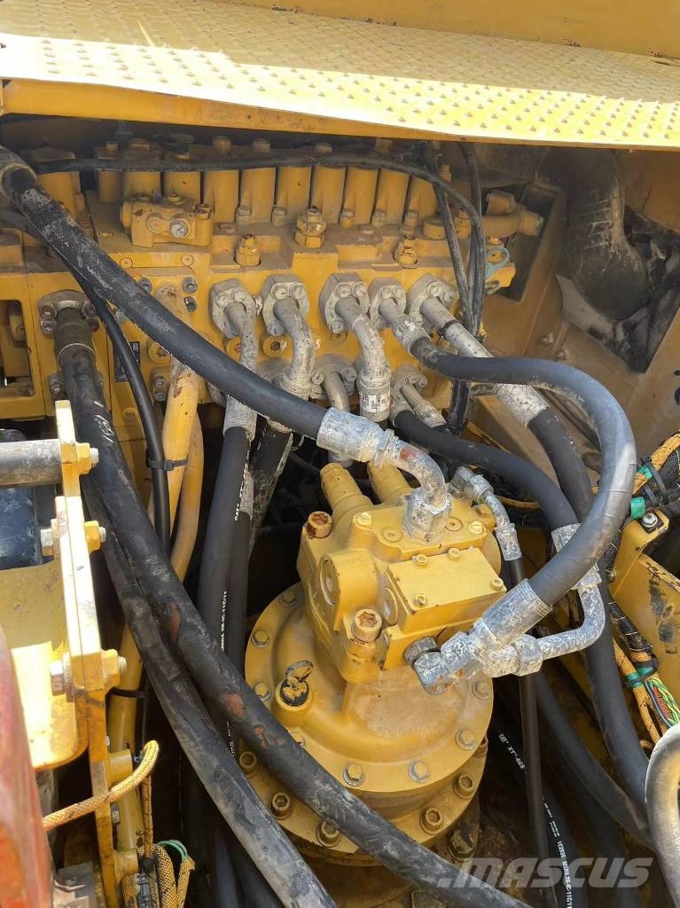 CAT 320 GC 履带挖掘机
