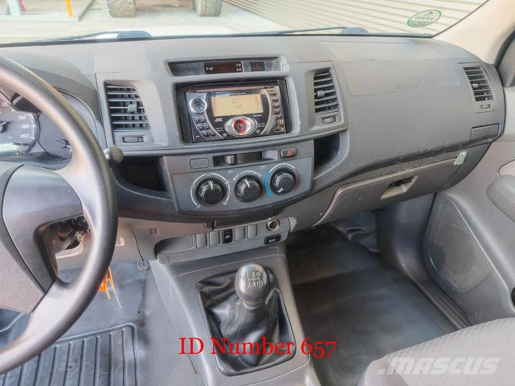 Toyota Hilux 4x2 Klaas Shorty 25 Billyftar