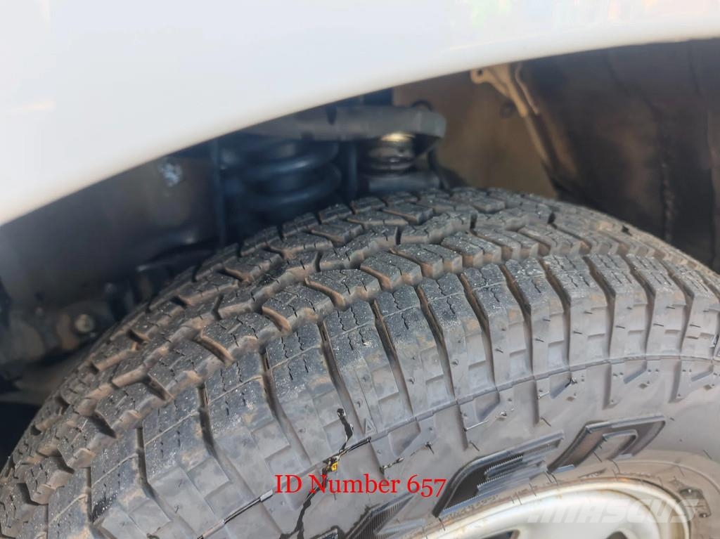 Toyota Hilux 4x2 Klaas Shorty 25 Billyftar