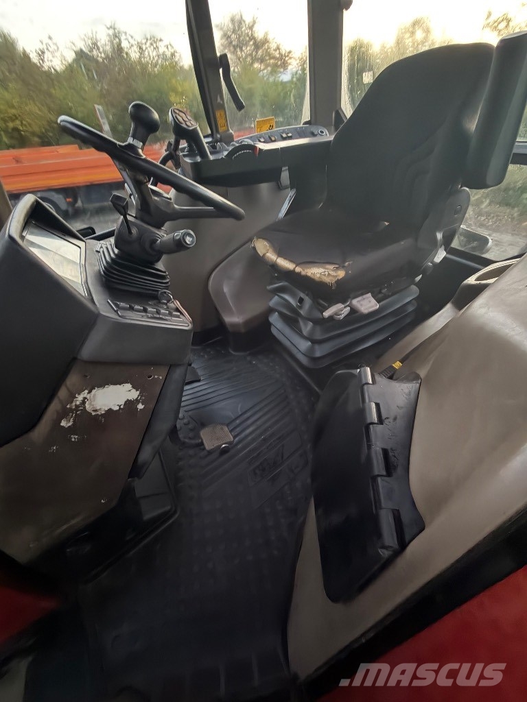 Traktor Case CVX 130 Traktörler
