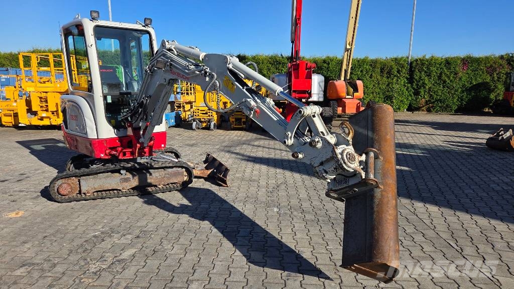 Takeuchi TB 225 Mini excavators < 7t
