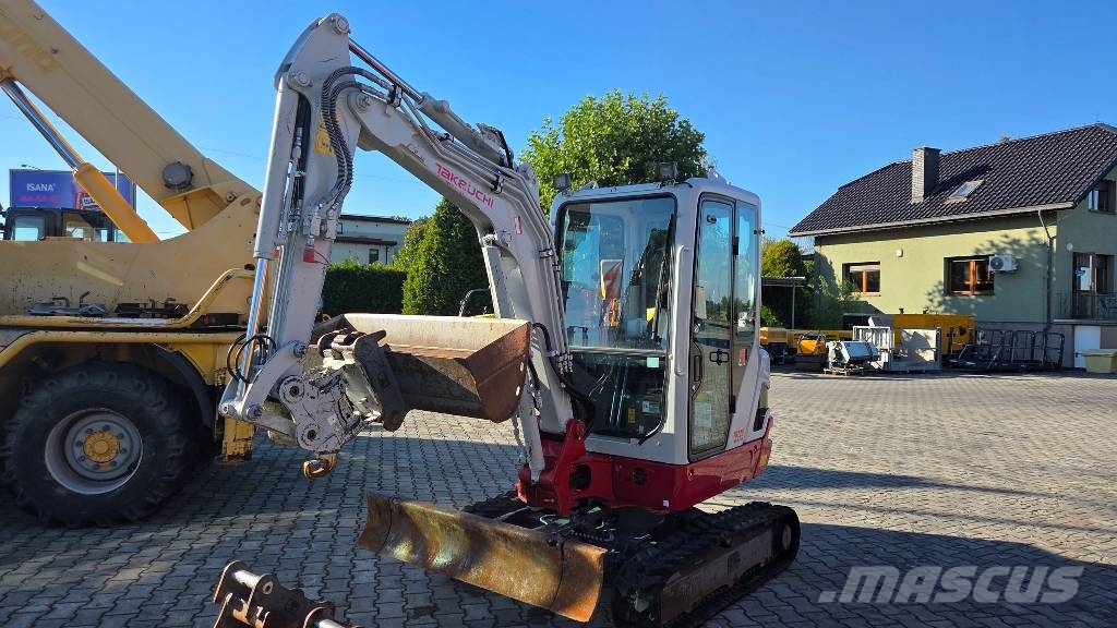 Takeuchi TB 225 Mini excavators < 7t