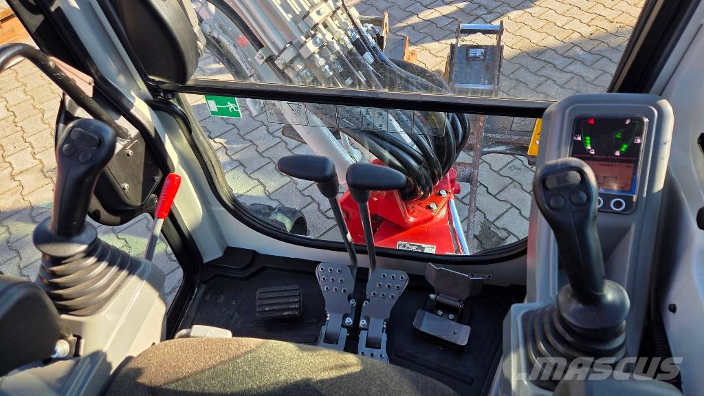Takeuchi TB 225 Mini excavators < 7t