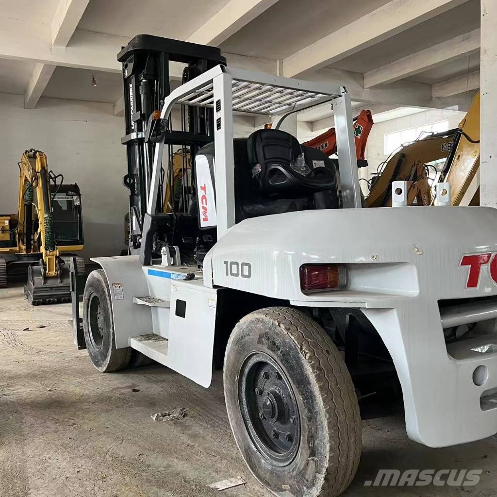 TCM FD 100 شاحنات الديزل