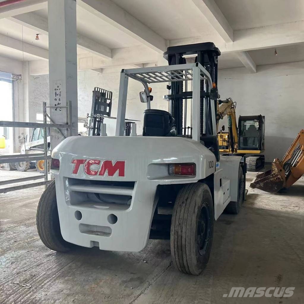 TCM FD 100 شاحنات الديزل