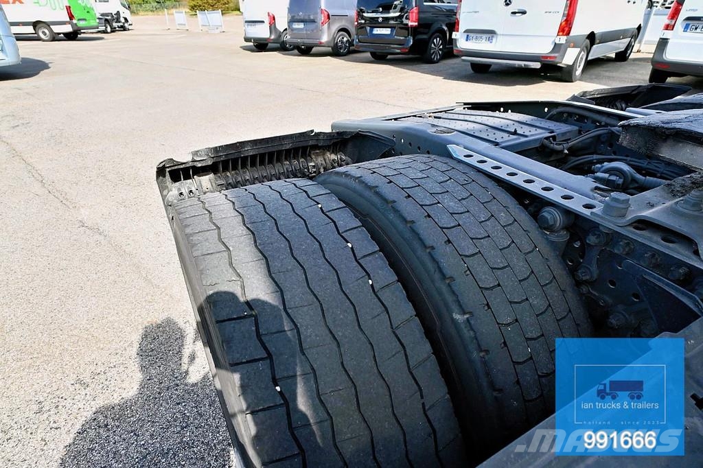 Mercedes-Benz Actros 1843 4X2 RETARDER EURO 6 02/2018 Седельные тягачи