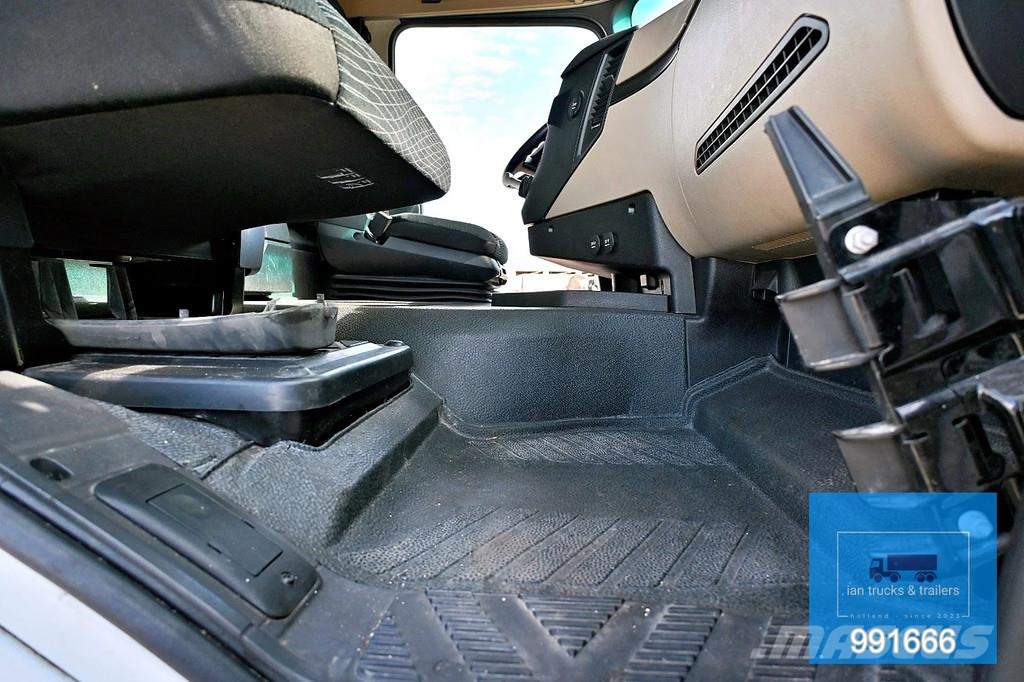 Mercedes-Benz Actros 1843 4X2 RETARDER EURO 6 02/2018 Седельные тягачи