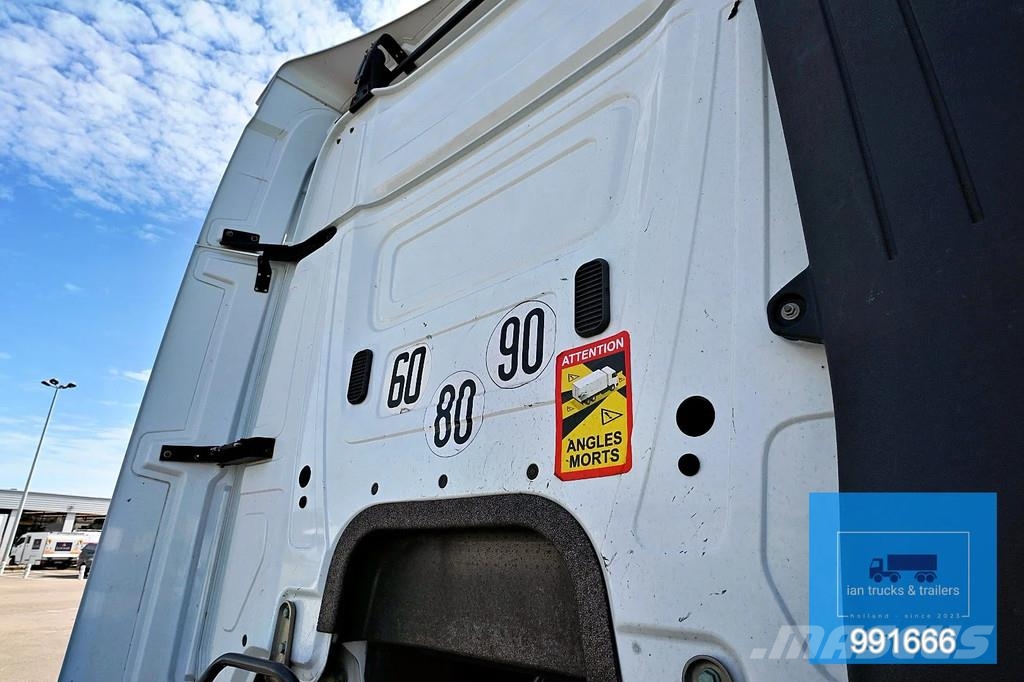 Mercedes-Benz Actros 1843 4X2 RETARDER EURO 6 02/2018 Седельные тягачи