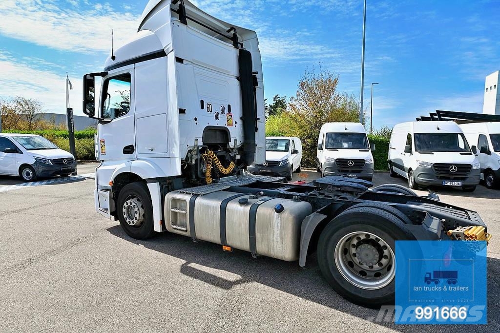 Mercedes-Benz Actros 1843 4X2 RETARDER EURO 6 02/2018 Седельные тягачи